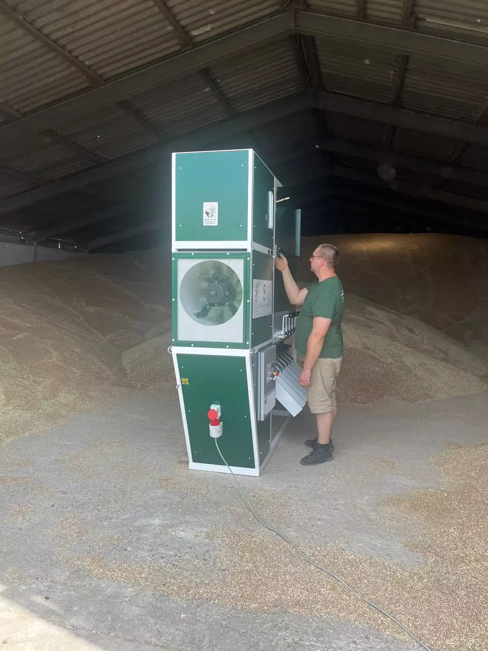 Separator aerodynamiczny